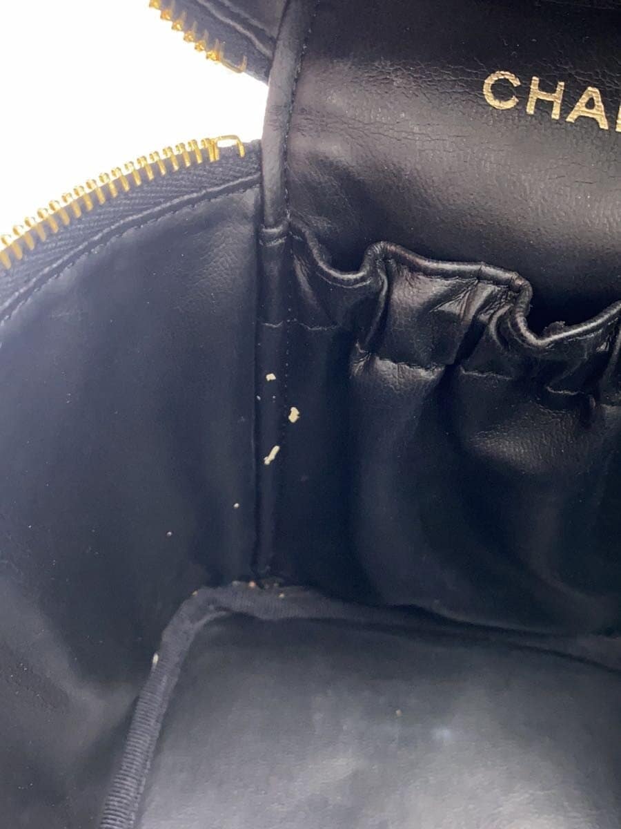CHANEL bag enamel BLK vanity bag Coco mark 8