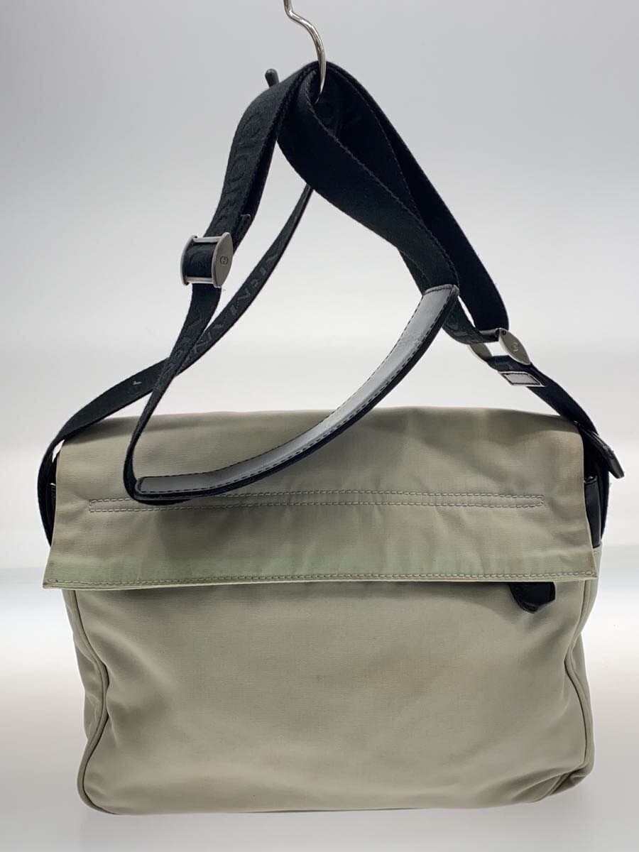 GIORGIO ARMANI Shoulder Bag 3