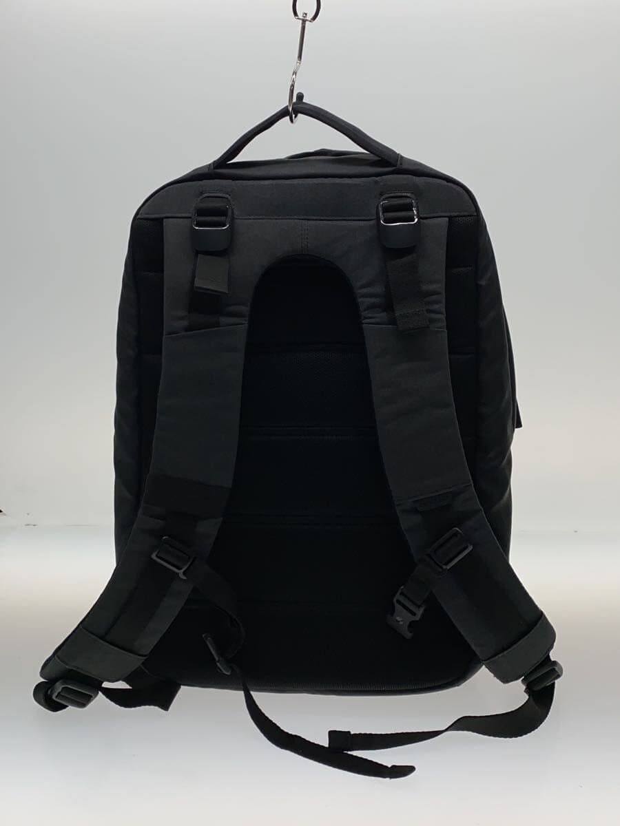 Incase Backpack BLK 3
