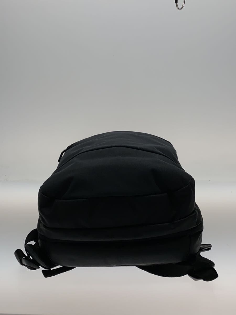 Incase Backpack BLK 4