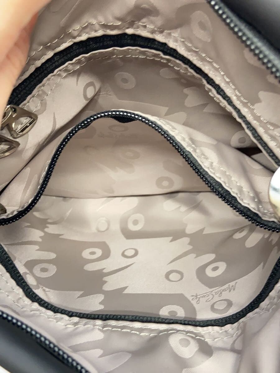 ITTI Shoulder Bag Leather BLK Solid 8