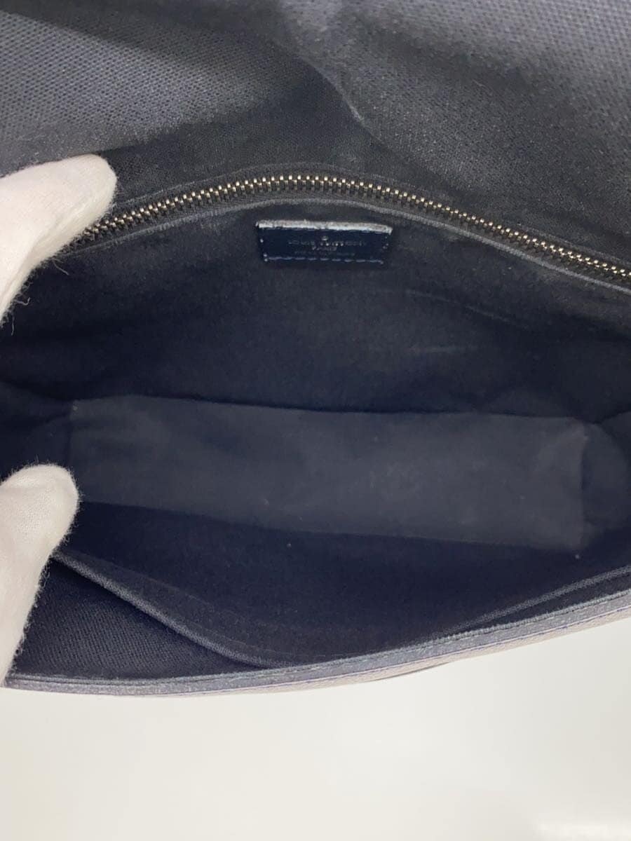 LOUIS VUITTON Roman PM_Taiga Leather NVY 6