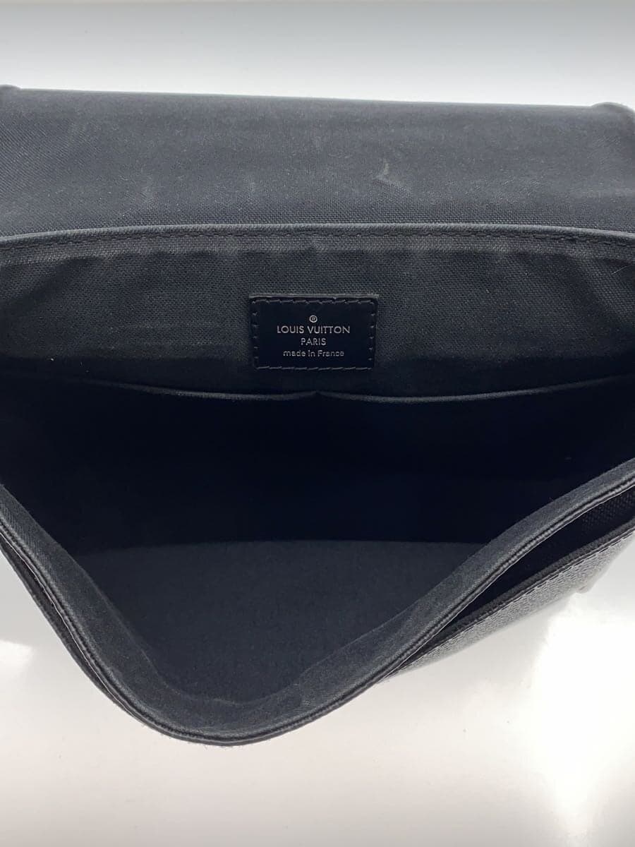 LOUIS VUITTON 1) District PM_ Damier Graphite PVC BLK N41260 6