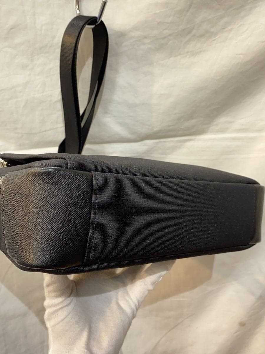 TAKEO KIKUCHI Shoulder Bag BLK 4