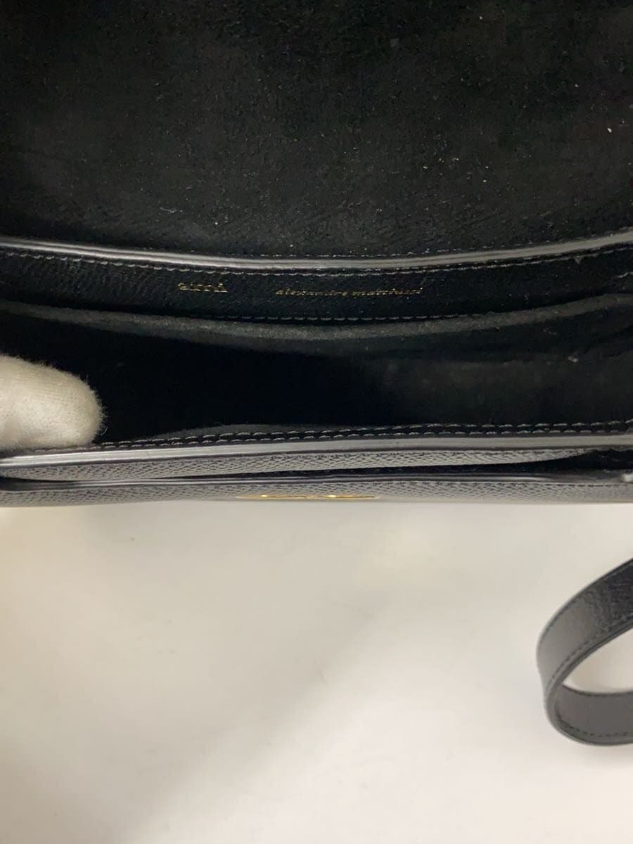 AMI PARIS Shoulder Bag BLK Grain Leather Bag Hardware Scratch 、Peeling 6