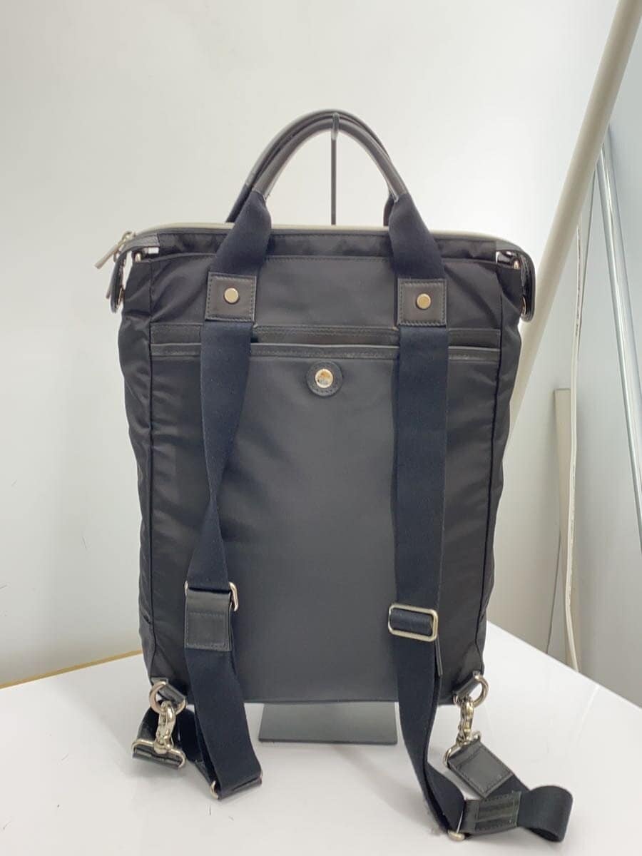 Orobianco Backpack BLK on the surface With Stain 3