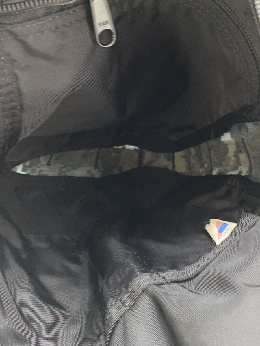 BRIEFING Shoulder Bag -- NVY Camouflage 15th Anniversary Digi-Camo 6