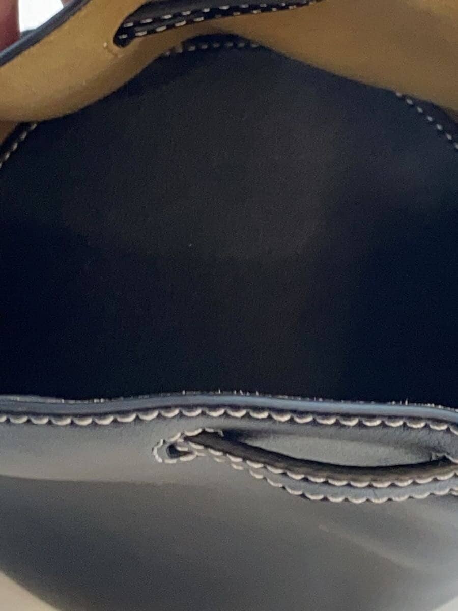 VASIC Shoulder Bag -- BLK 6