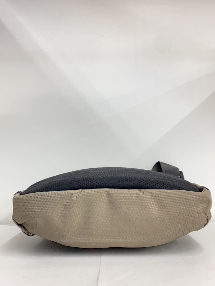 MYSTERY RANCHDISTRICT Shoulder Bag GRY Solid 4