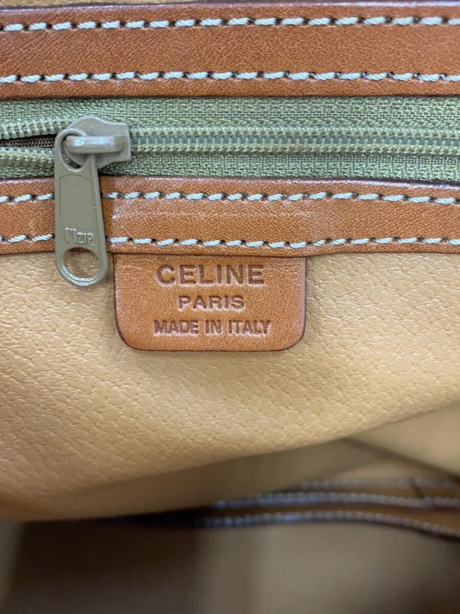 CELINE handbag -- BRW all-over pattern Macadam pattern has stains on the bottom 5