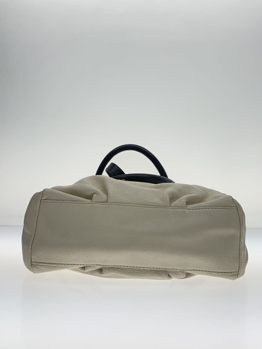 MARC BY MARC JACOBS Shoulder Bag Leather White 4