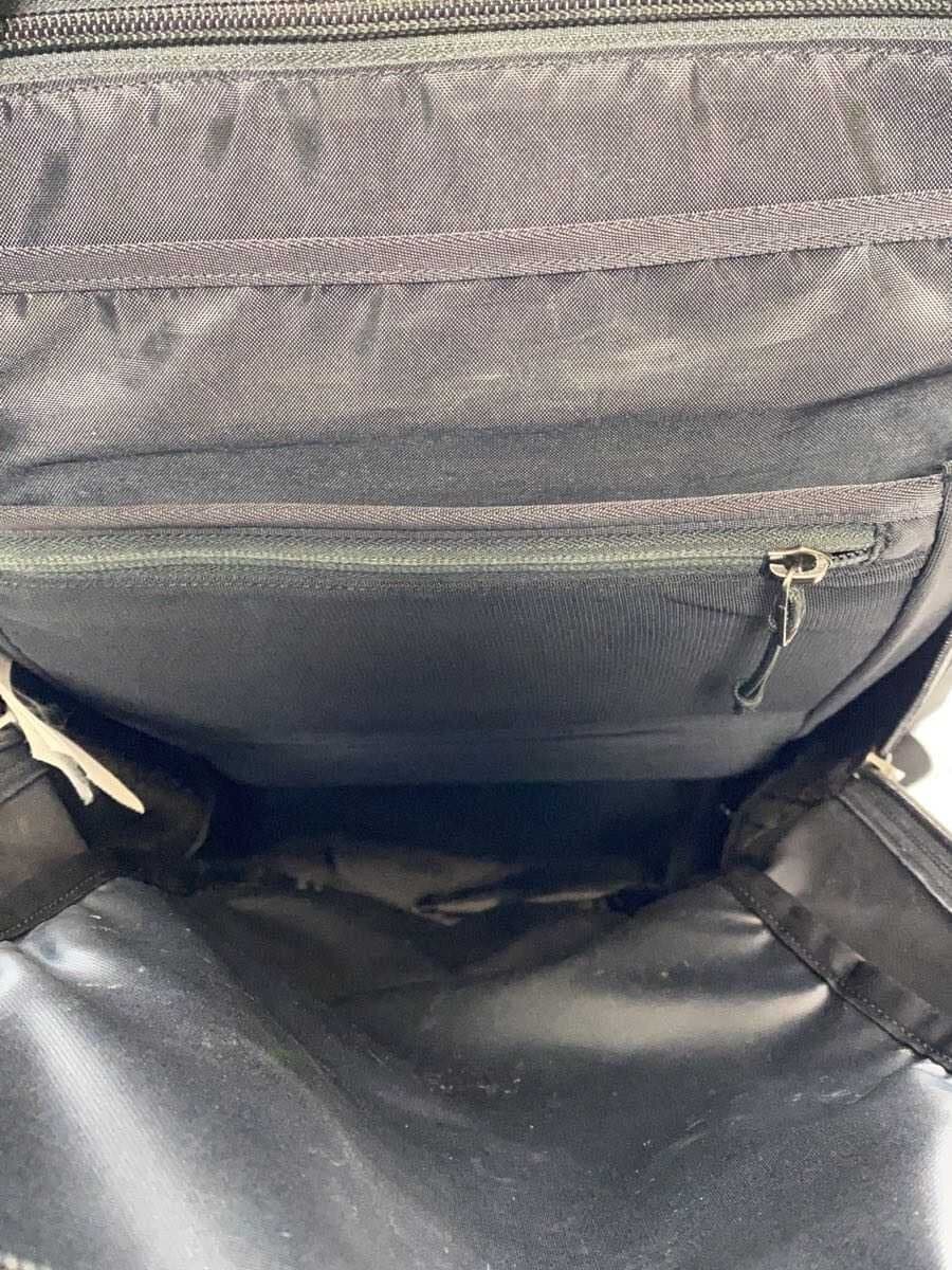 ARC'TERYX ARRO 22 Backpack -- BLK Solid 016-129568-05 21 6