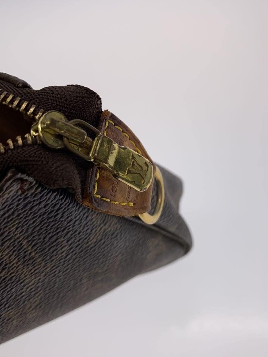 LOUIS VUITTON 1) Pochette Accessoires Monogram Canvas PVC BRW M51980 7