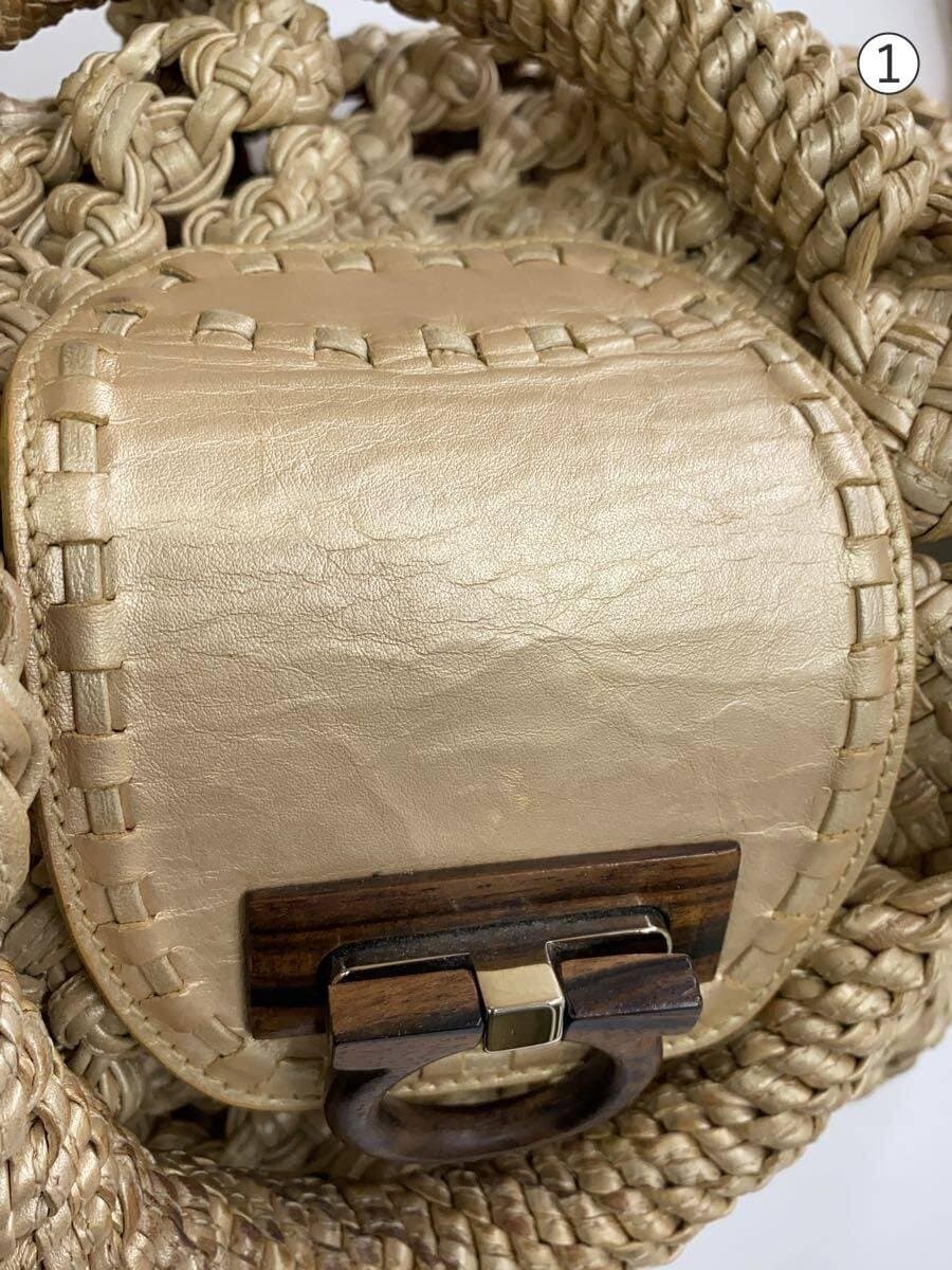 Salvatore Ferragamo Handbag GLD Solid GG-218495 7