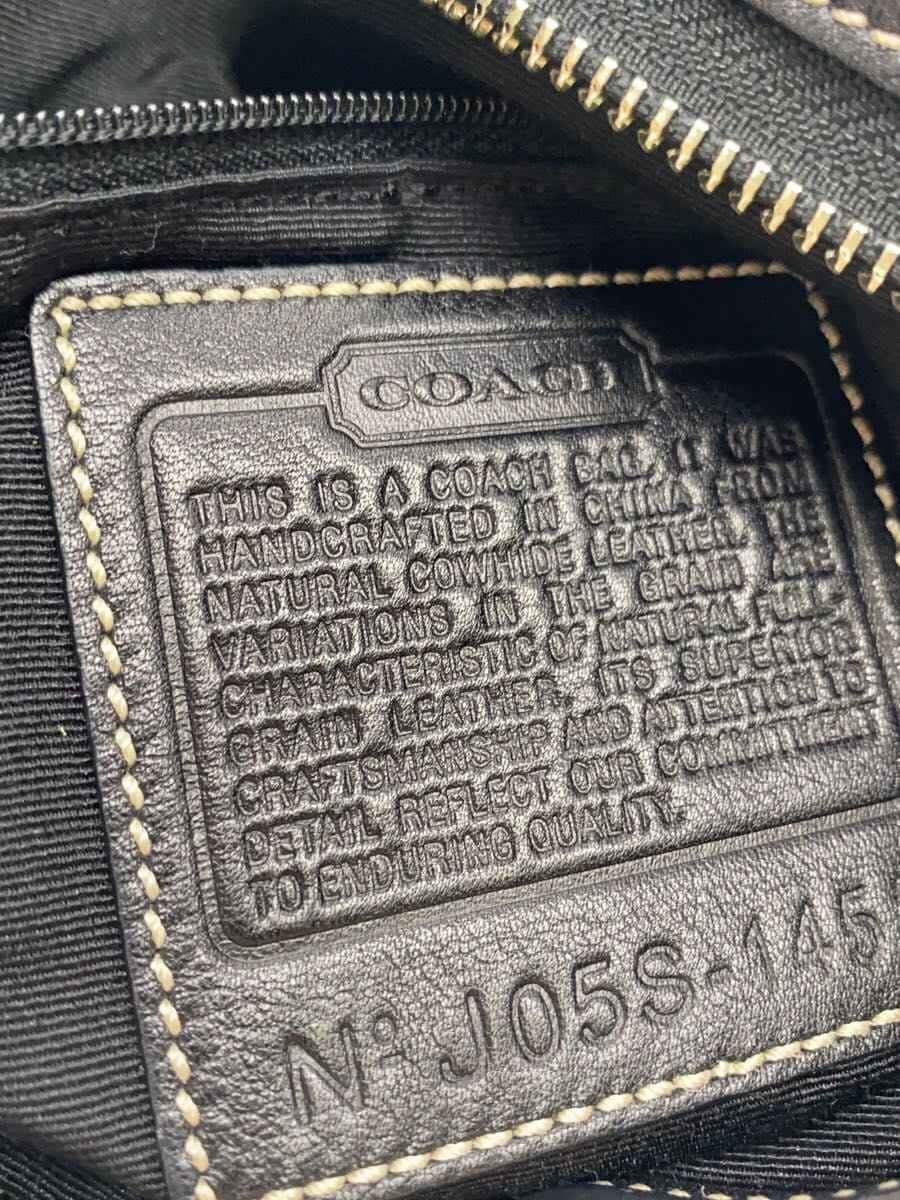 COACH Leather Soft Duffle_White Leather BLK 5