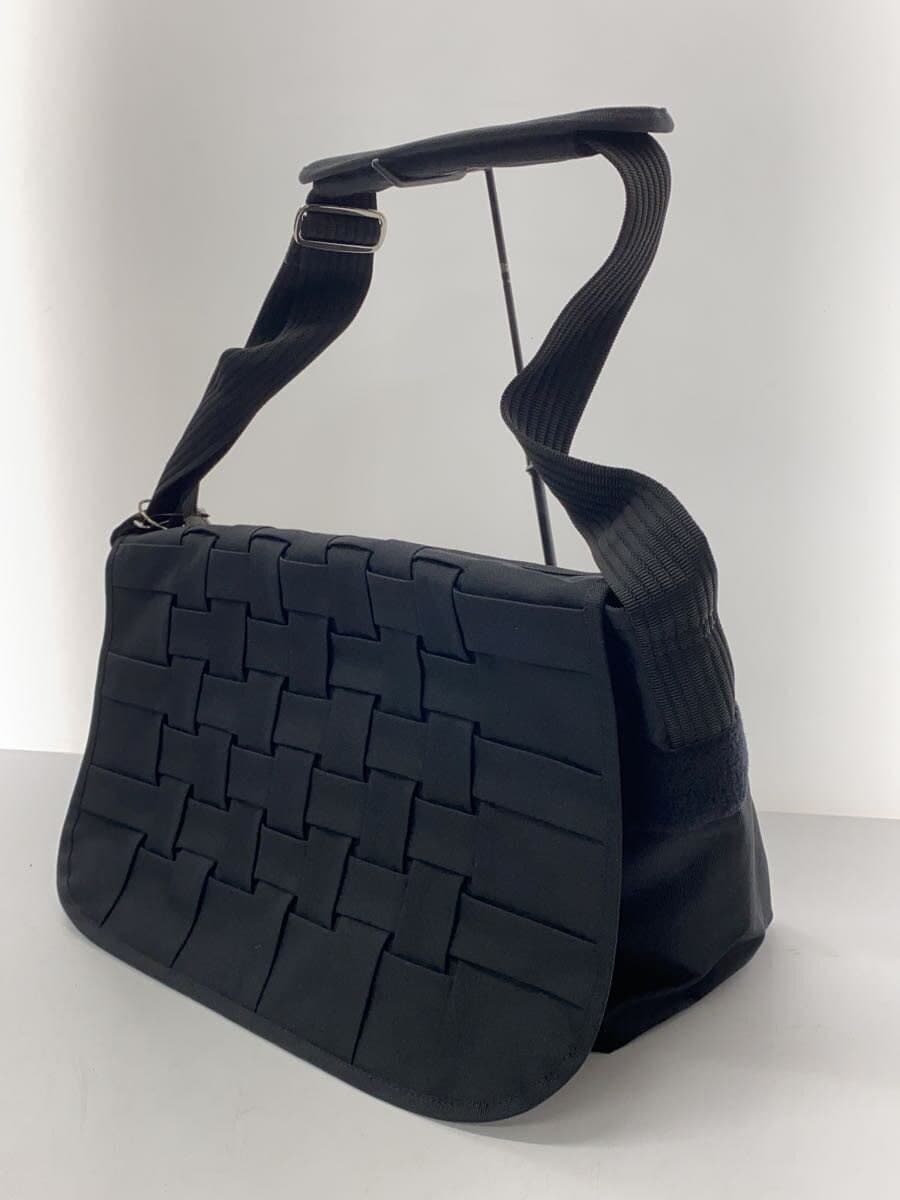 Other Brand CARRY NEST Shoulder Bag -- BLK Plain 2