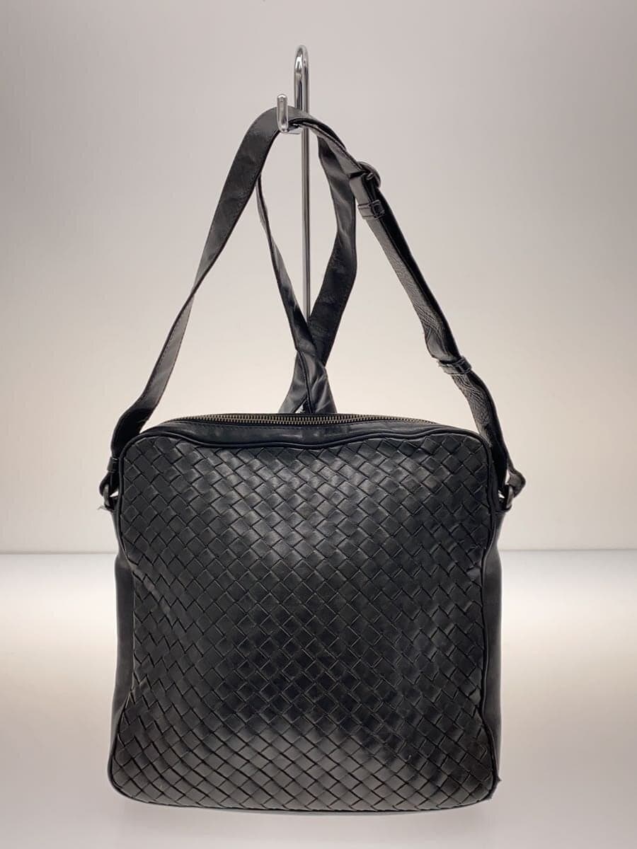BOTTEGA VENETA Intrecciato *Corner wear present Shoulder bag Leather BLK Solid 3