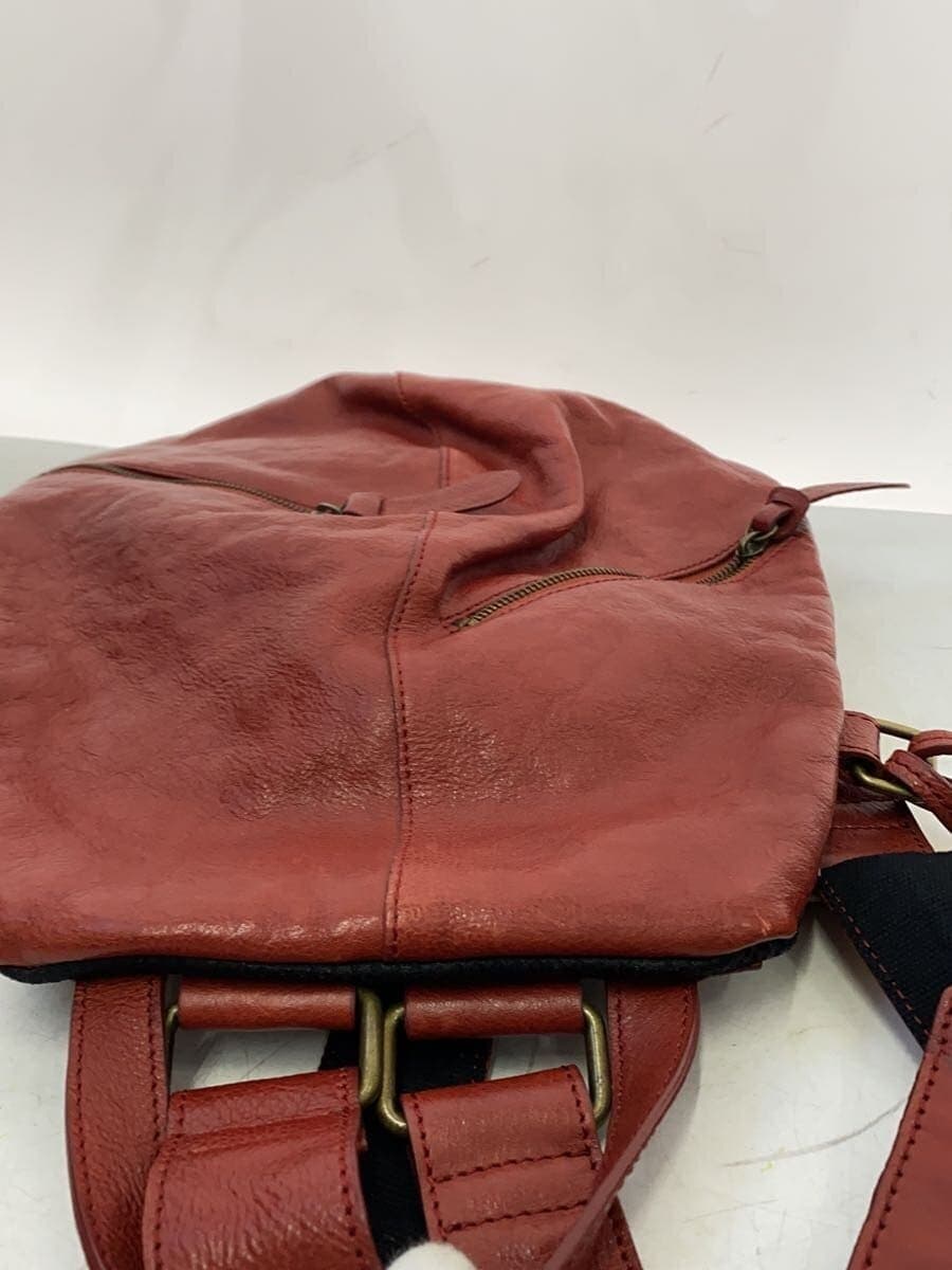 guardant Shoulder Bag Leather RED Solid 3