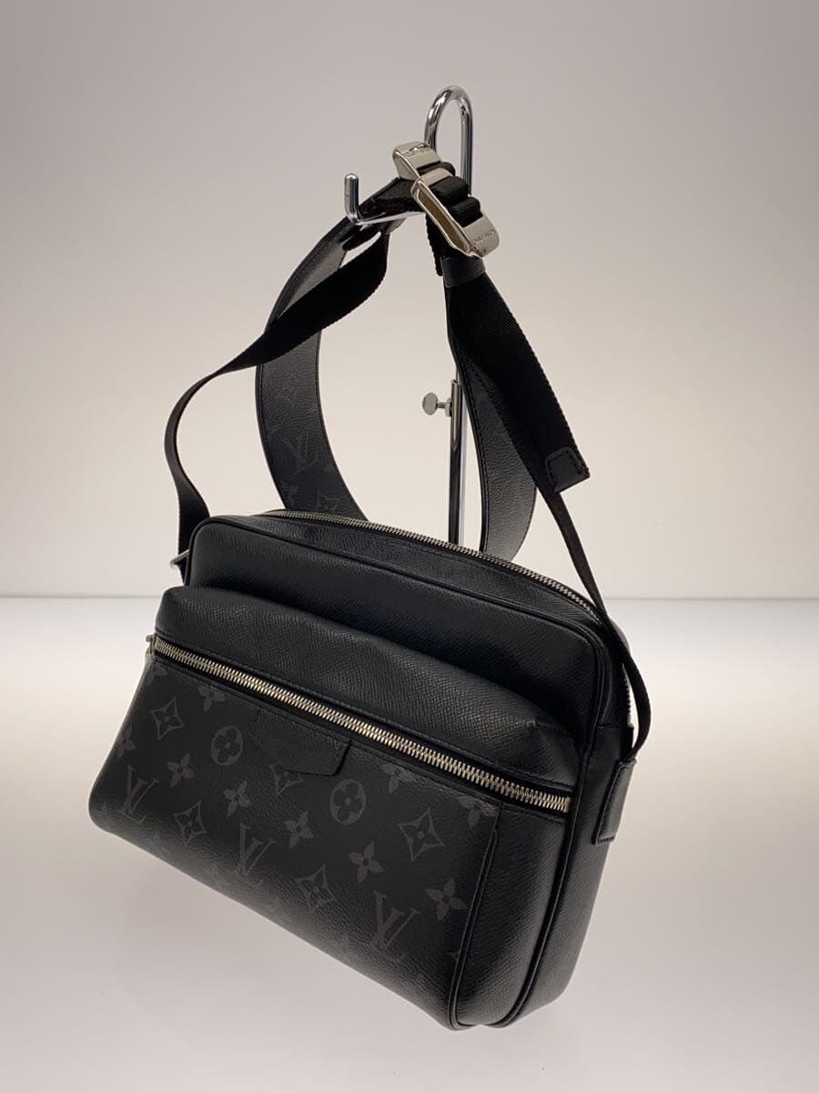 LOUIS VUITTON Outdoor Messenger PM_Tigerama PVC BLK Monogram M30233 2
