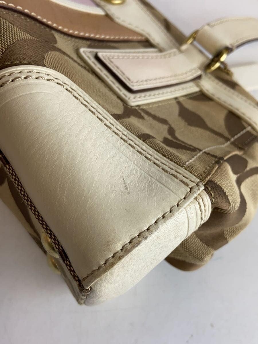 COACH Medium Carryall_Hamptons_Signature_Beige Canvas CML F11620 7