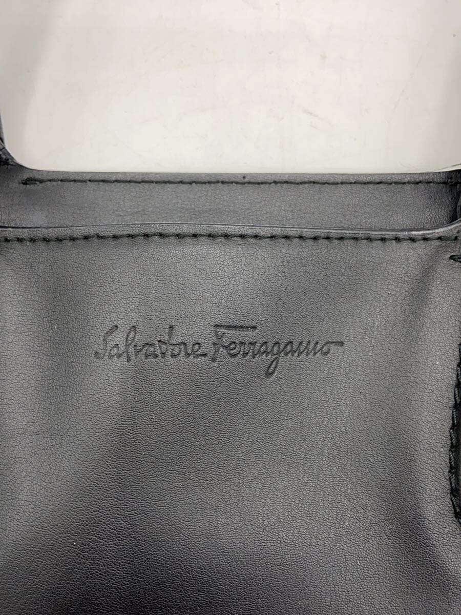 Salvatore Ferragamo Shoulder Bag Leather BLK Solid EZ-21 E578 5