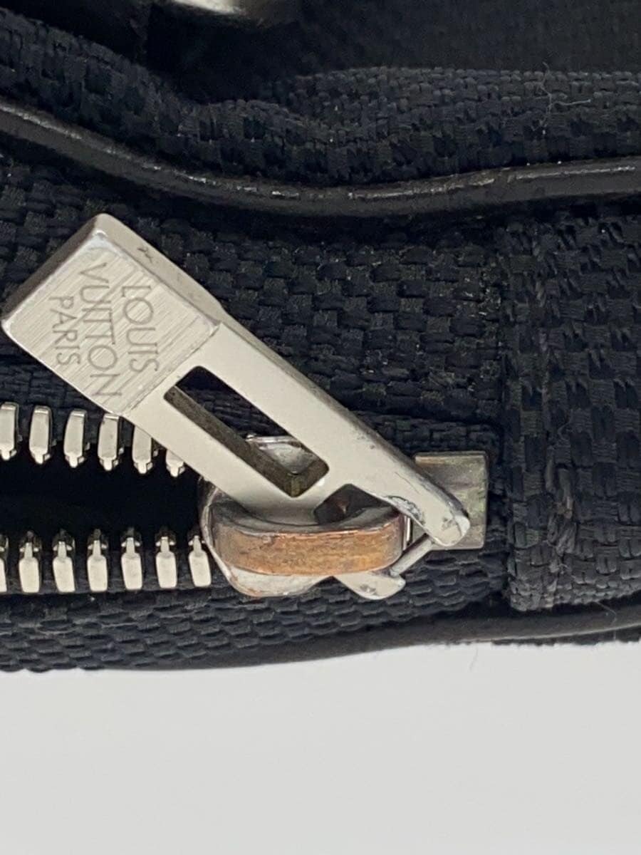 LOUIS VUITTON Acrobat _Damier Geant Nylon BLK 9