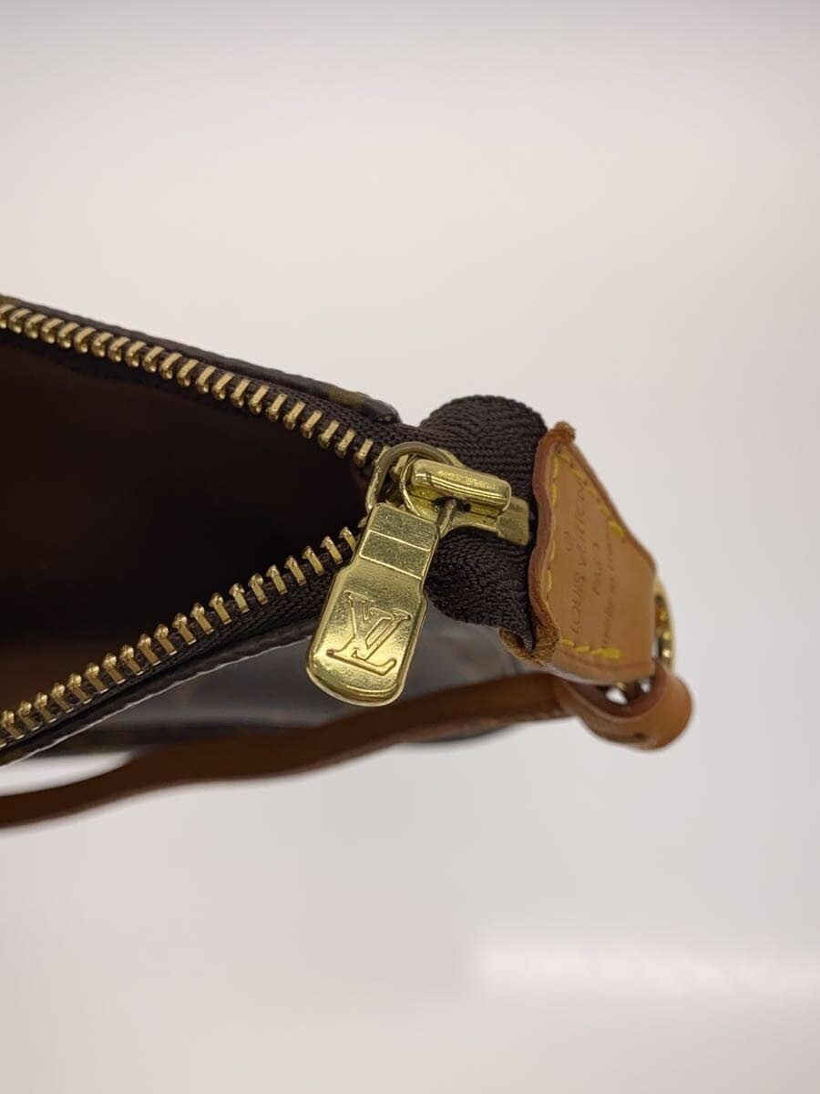 LOUIS VUITTON 1) Pochette Accessoires Monogram Canvas PVC BRW M51980 7