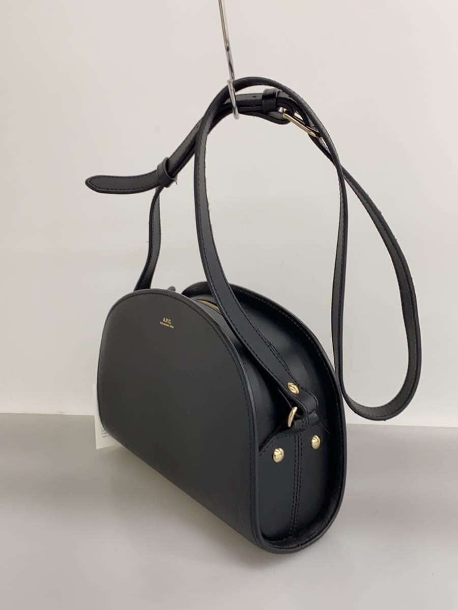 A.P.C. Half Moon Shoulder Bag Leather BLK 2