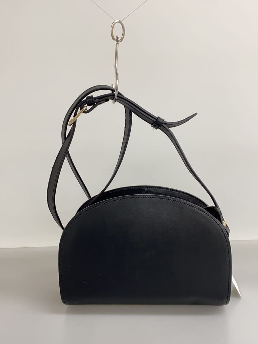 A.P.C. Half Moon Shoulder Bag Leather BLK 3