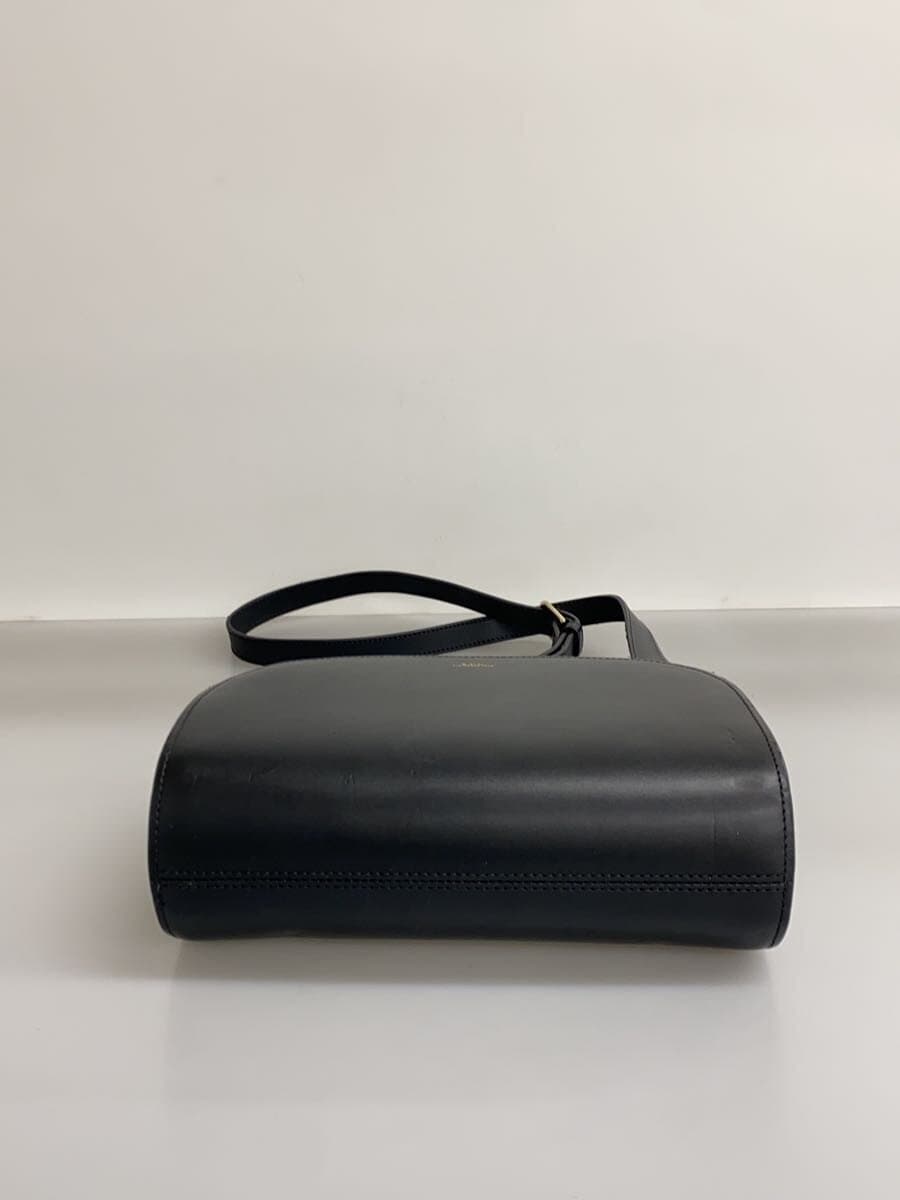 A.P.C. Half Moon Shoulder Bag Leather BLK 4