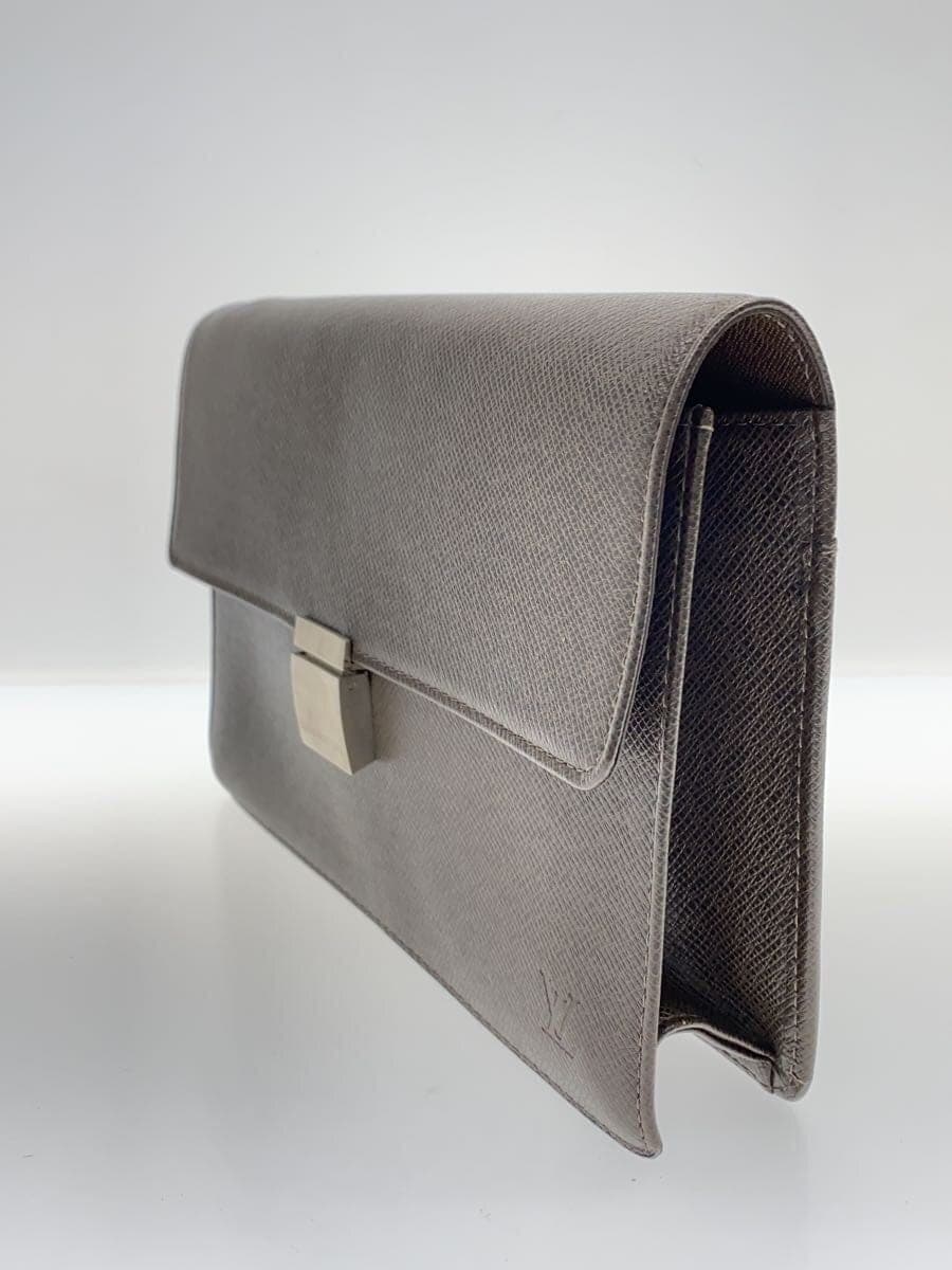 LOUIS VUITTON Selenga _Taiga BRW Solid M30788 2