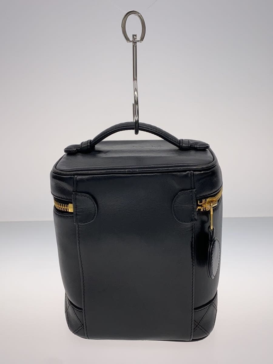 CHANEL Vanity Pouch BLK Bag Minor 々Scuff and Inside Signs of Use 3