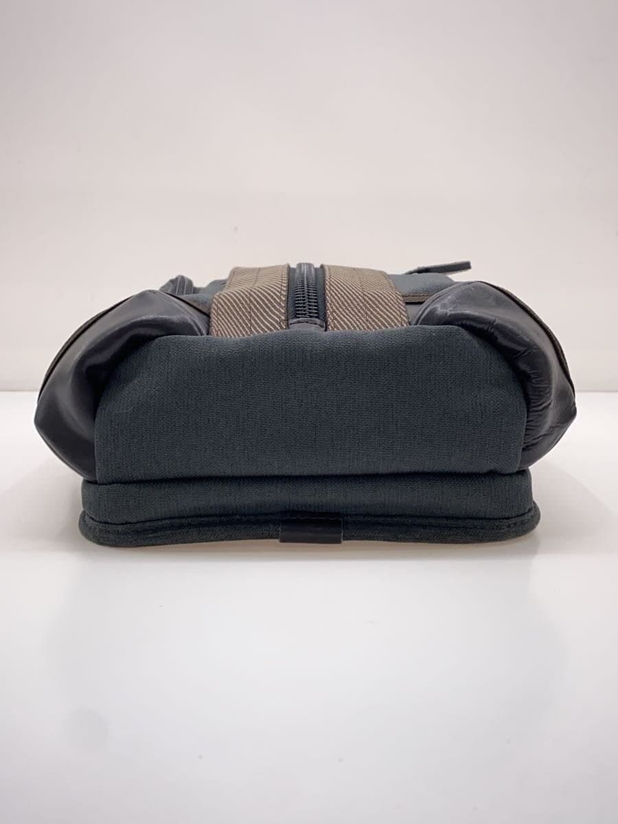 TUMI Shoulder Bag GRY Solid 4