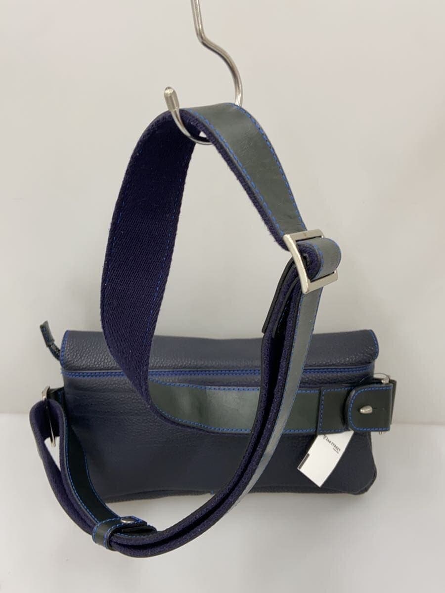 WILD SWANS Shoulder Bag -- NVY PISTE 3