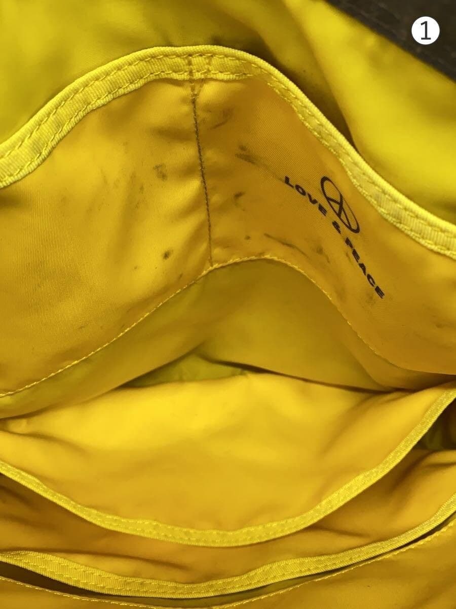 PORTER Shoulder Bag -- KHK 6