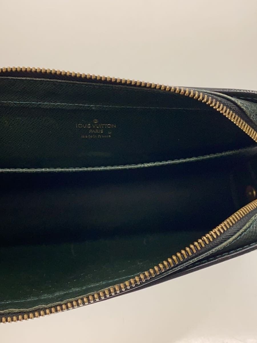 LOUIS VUITTON Baikal _Taiga Leather GRN Solid 6