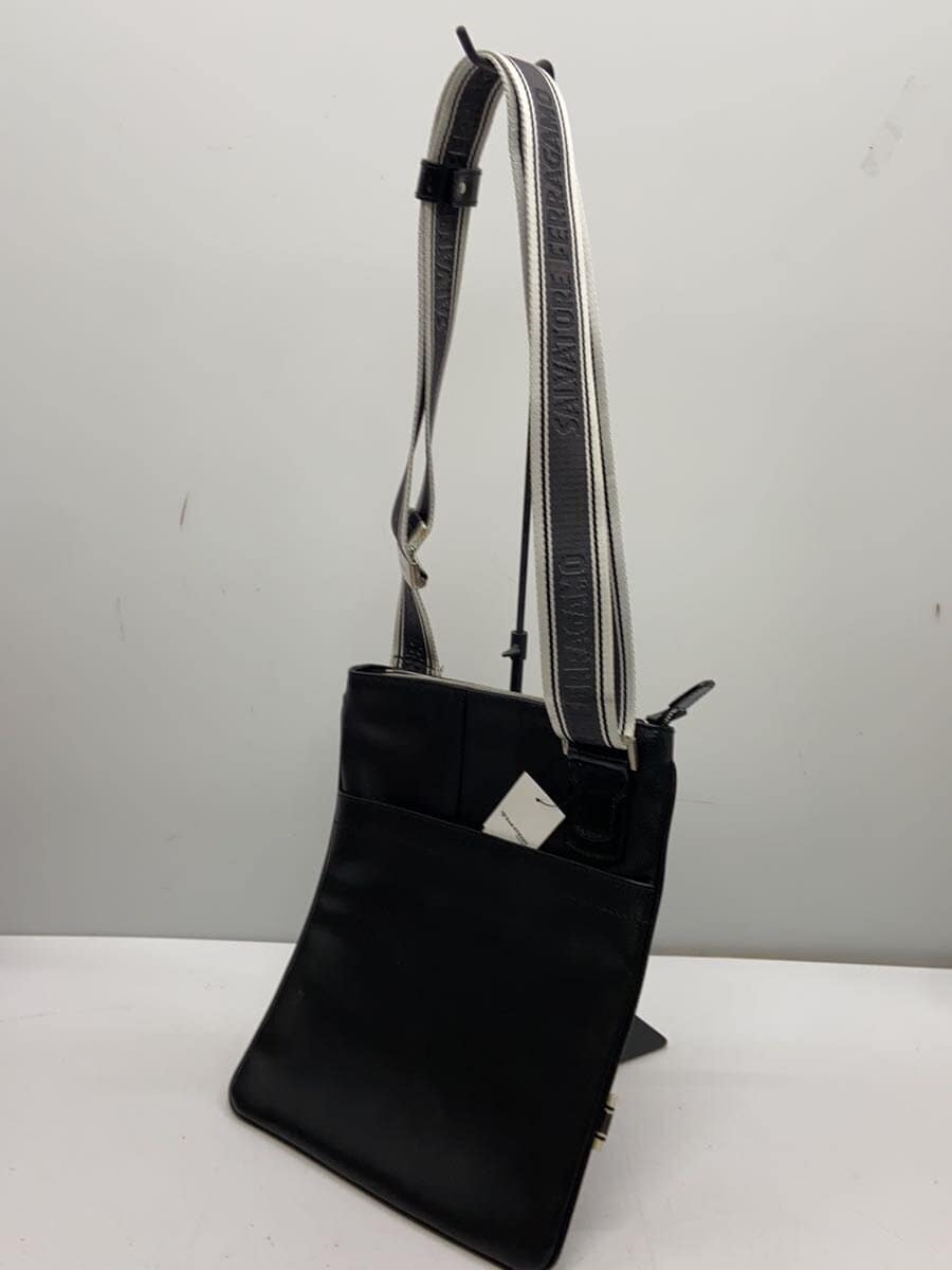Salvatore Ferragamo shoulder bag -- BLK plain 2