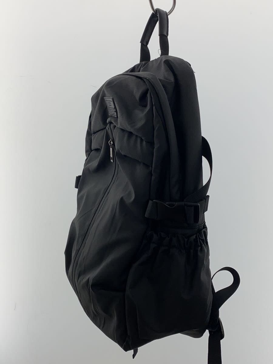 GUSCIO Backpack BLK Solid 2