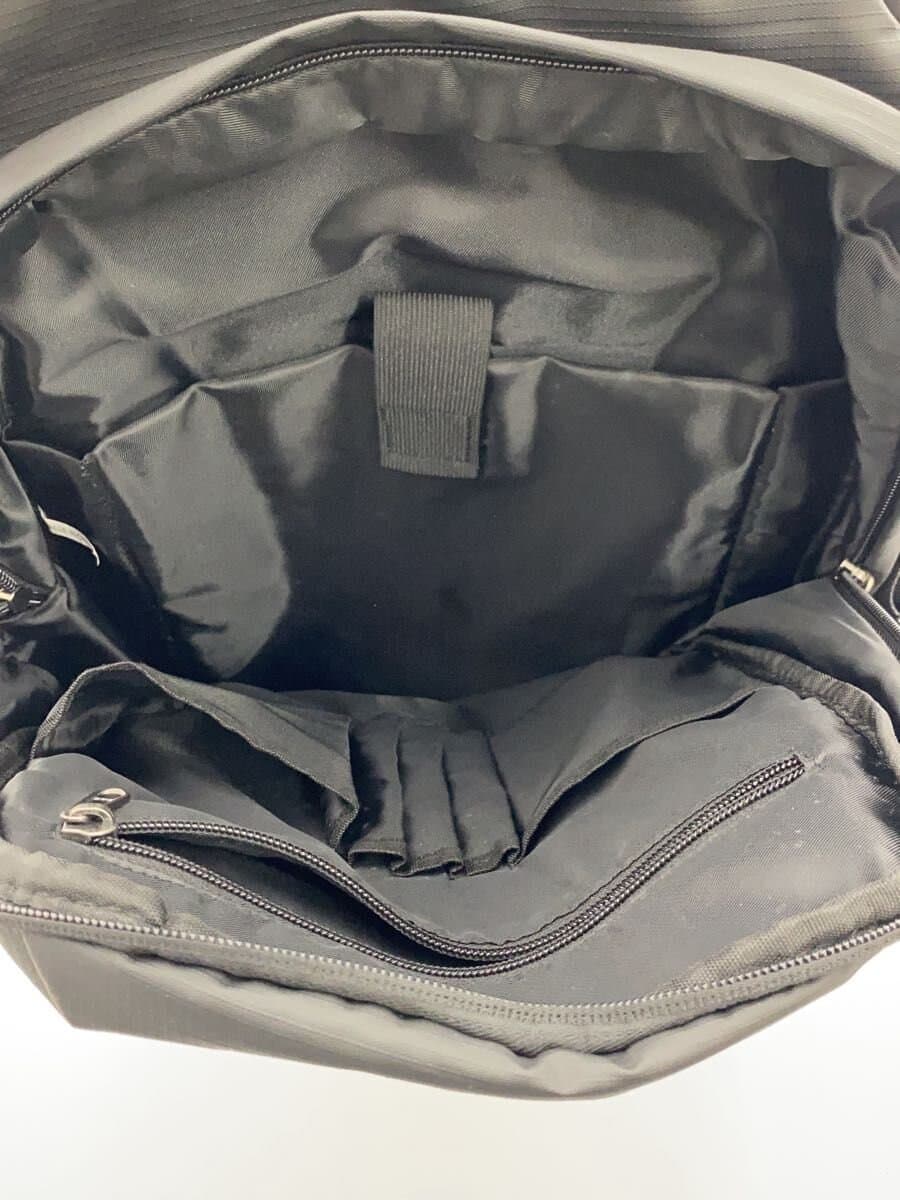 GUSCIO Backpack BLK Solid 6