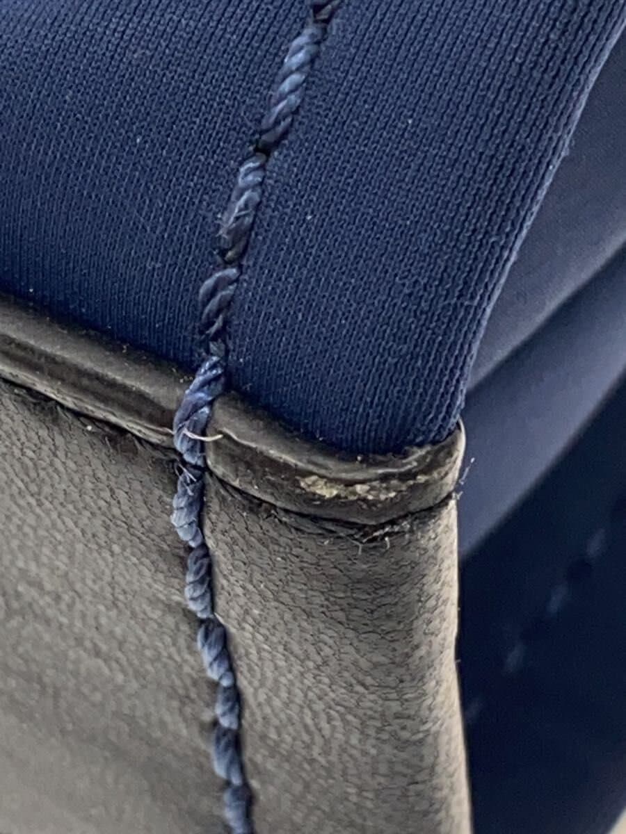 TUMI Shoulder Bag Nylon NVY 7