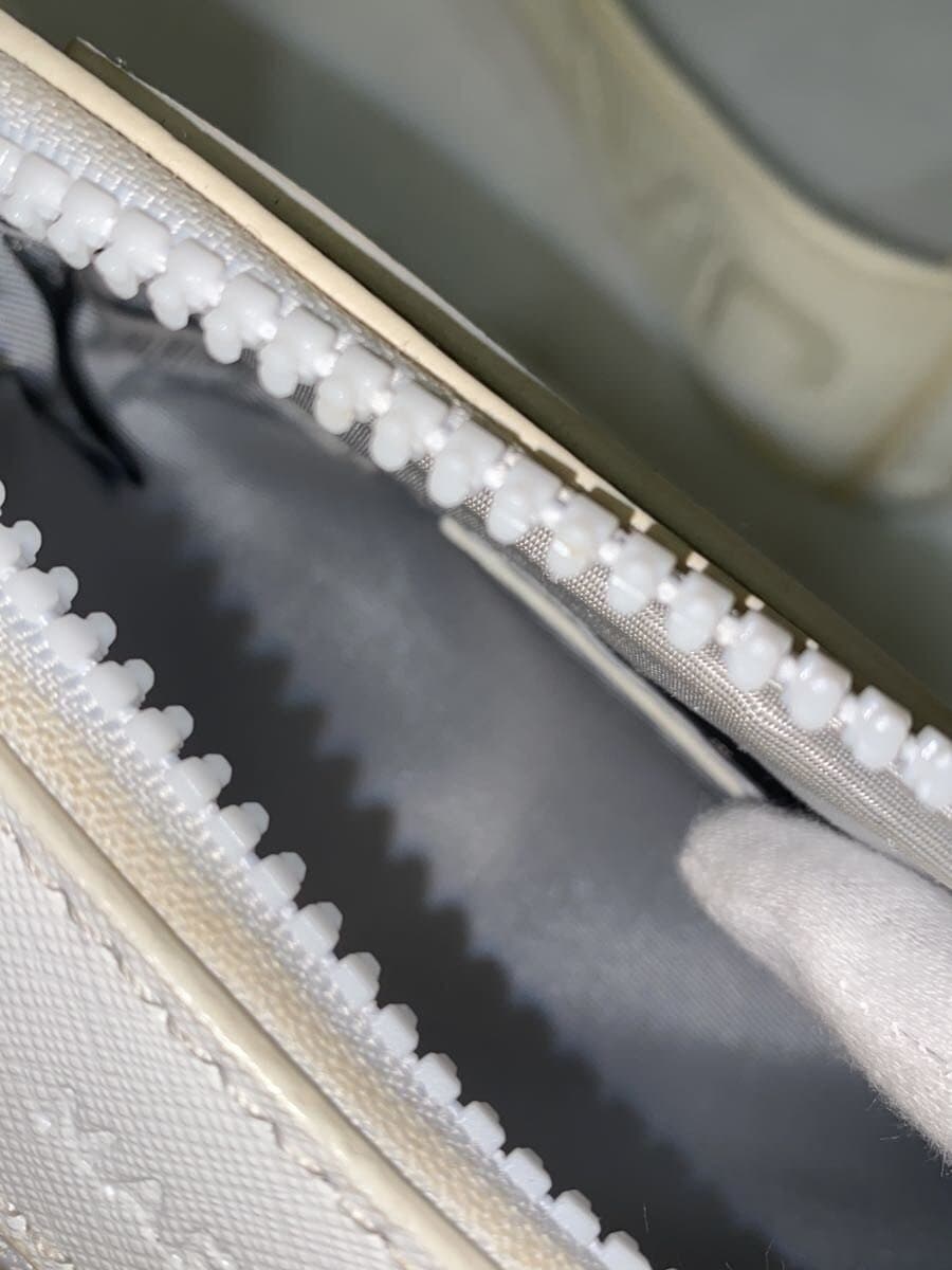 MARC JACOBS Bag WHT 6