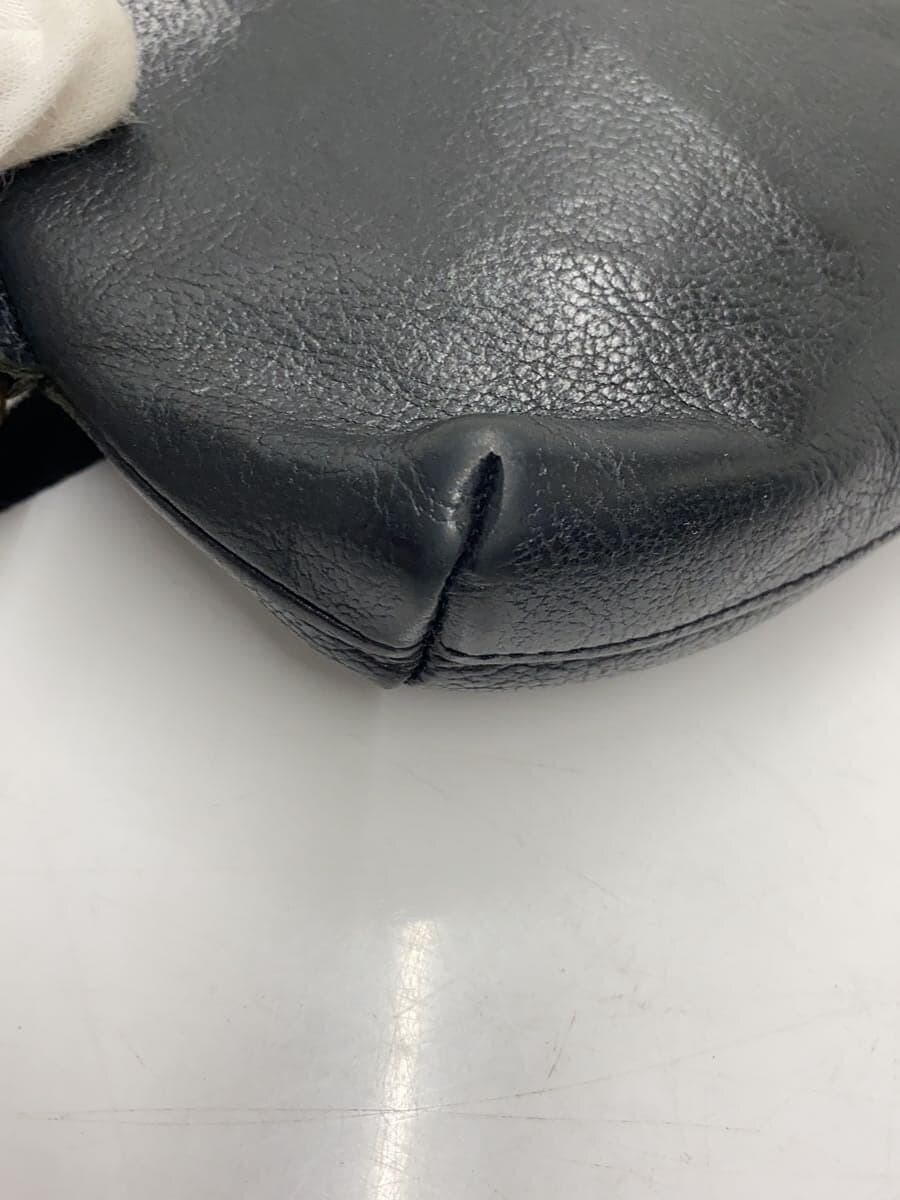 IL BISONTE Shoulder Bag -- BLK Solid Color 7