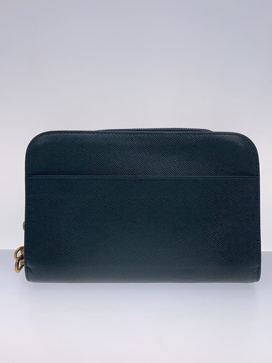 LOUIS VUITTON Baikal _Taiga Leather GRN 3