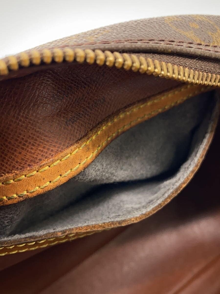 LOUIS VUITTON Blois _Monogram Canvas PVC BRW 9