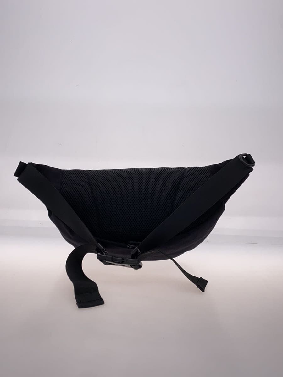 DIESEL Waist Bag BLK Solid 3