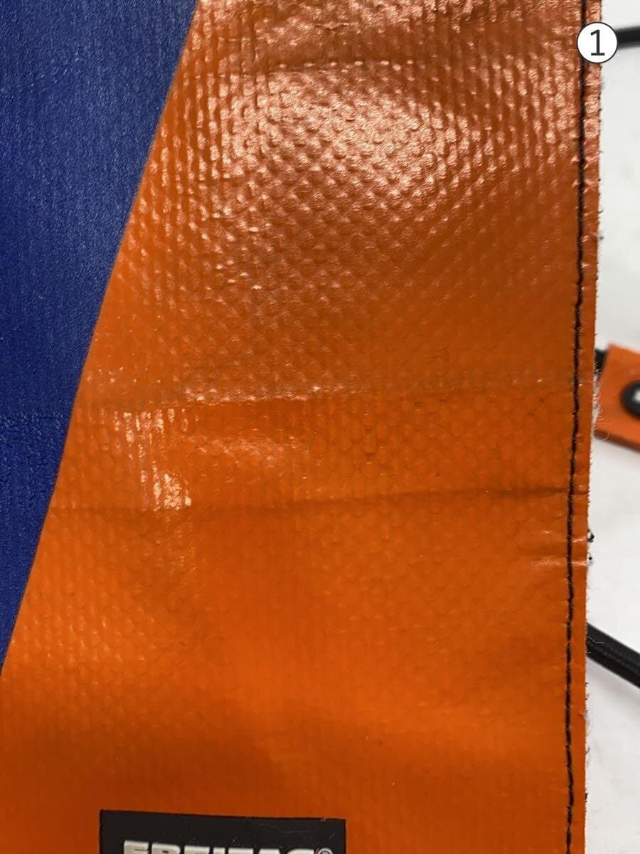 FREITAG Shoulder Pouch PVC ORN 5