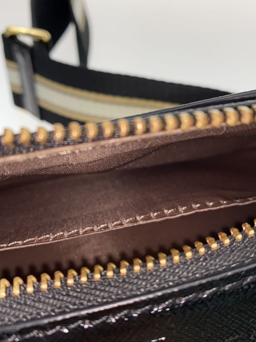 MARC JACOBS THE SNAPSHOT Shoulder Bag -- CRM Solid 6