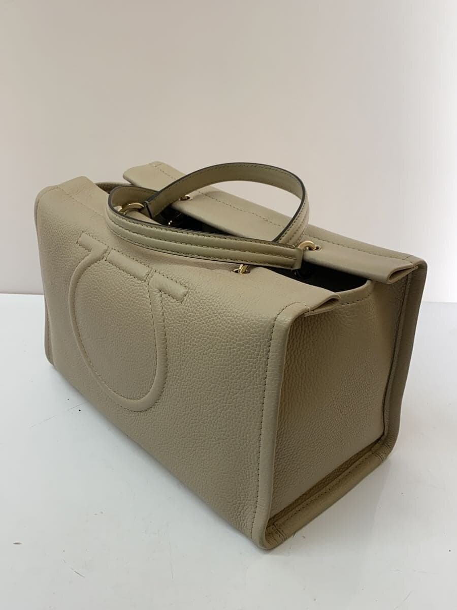 Salvatore Ferragamo Gancini Shoulder Bag Leather BEG EE-21 H110 2