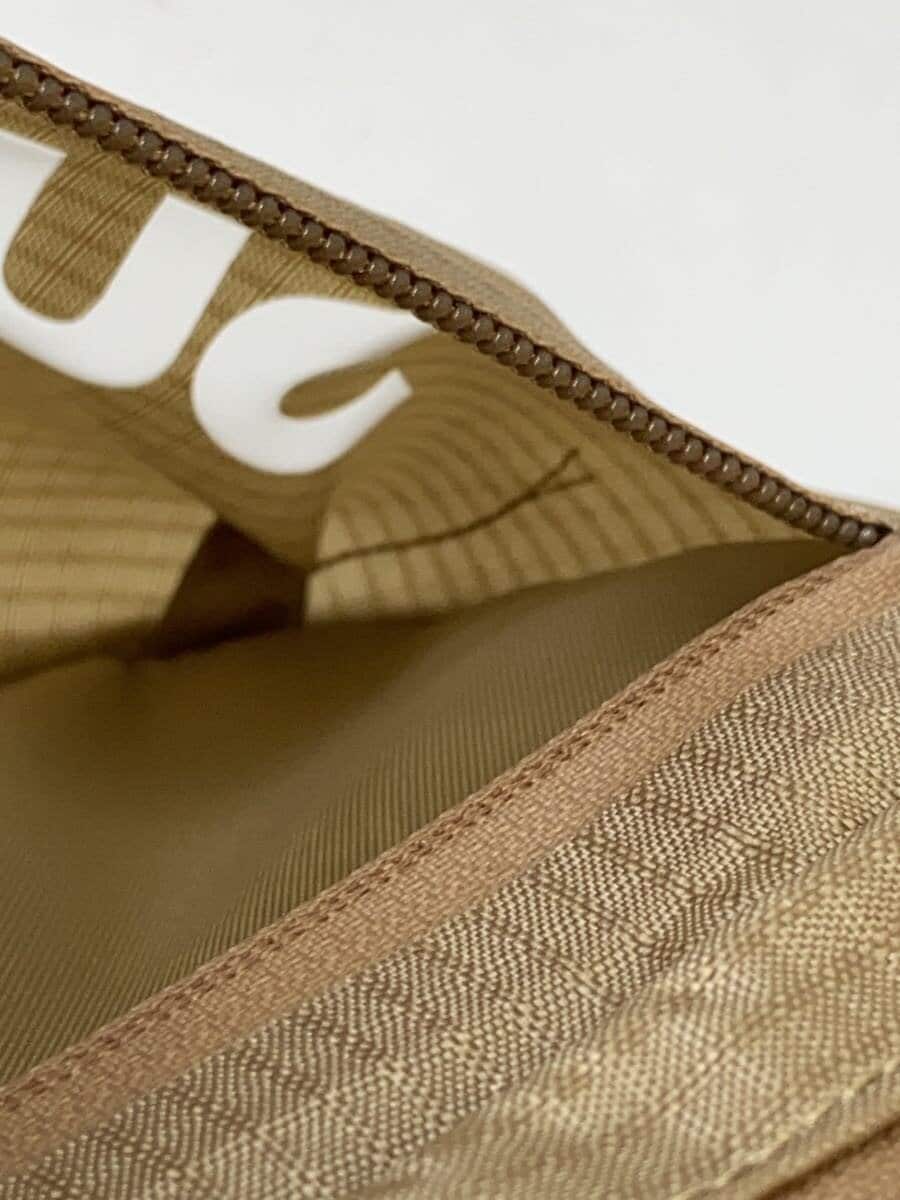 Supreme Waist Bag -- KHK 9