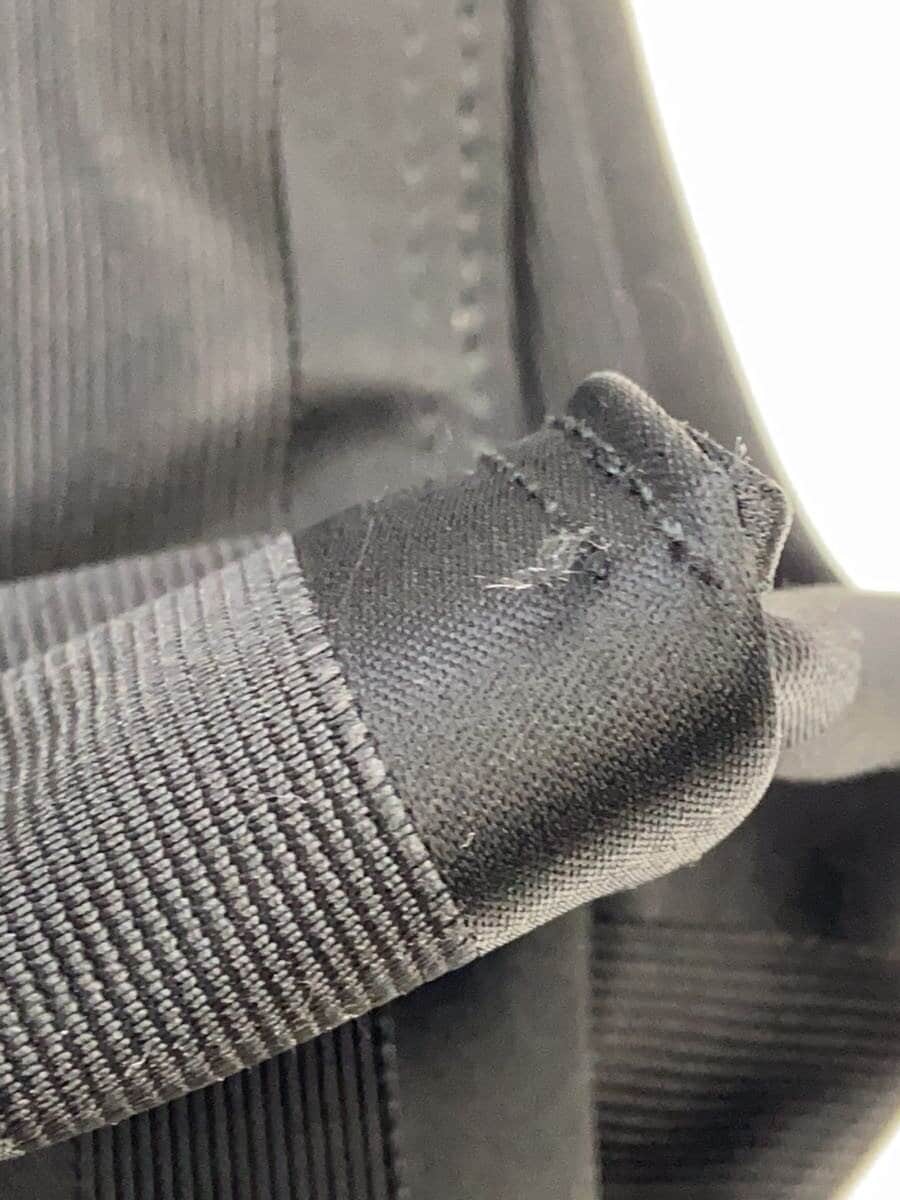 VALENTINO GARAVANI Shoulder Bag BLK 8